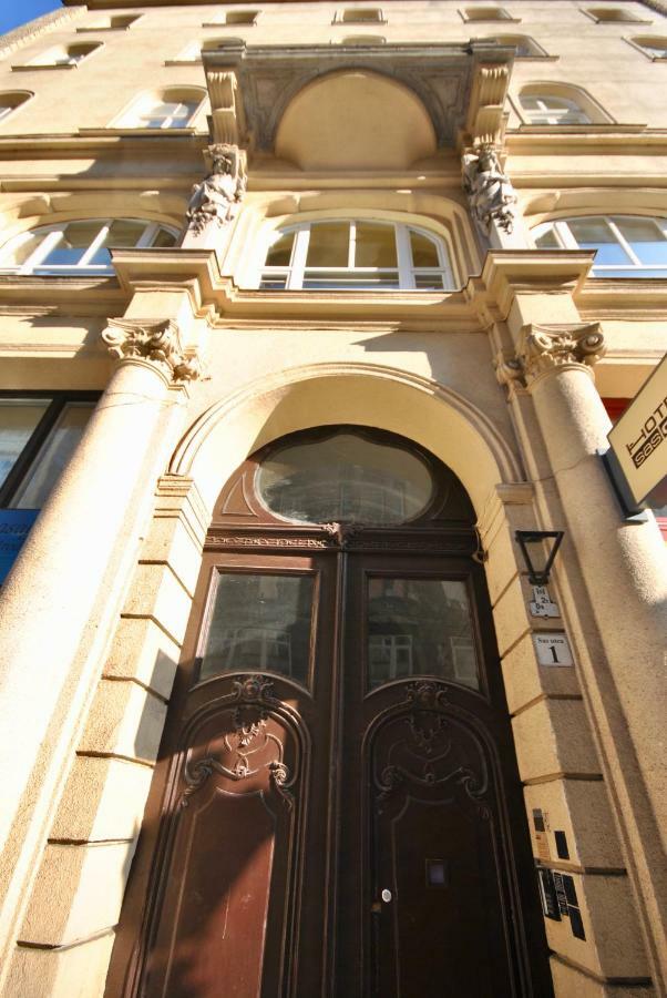Krane Apartments Sas Budapest Exterior photo